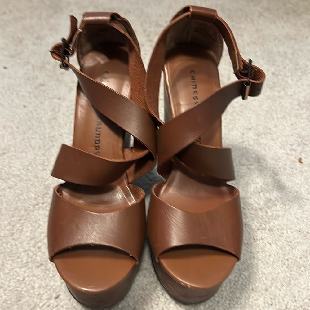 Chinese Laundry wedges